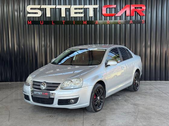 VOLKSWAGEN JETTA 2.5 I 20V 170CV GASOLINA 4P TIPTRONIC VOLKSWAGEN JETTA 2.5 I 20V 170CV GASOLINA 4P TIPTRONIC